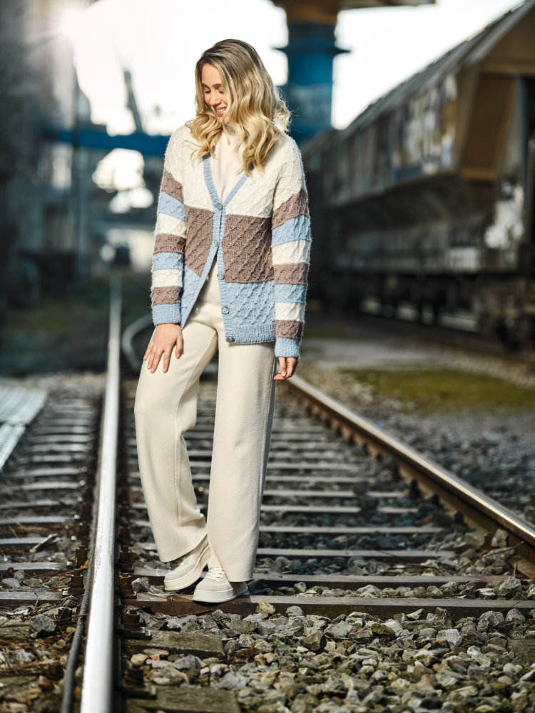 Jacke mit Blockstreifen  | Wollpaket mit Alpaka deluxe  | Stricken | Pro Lana