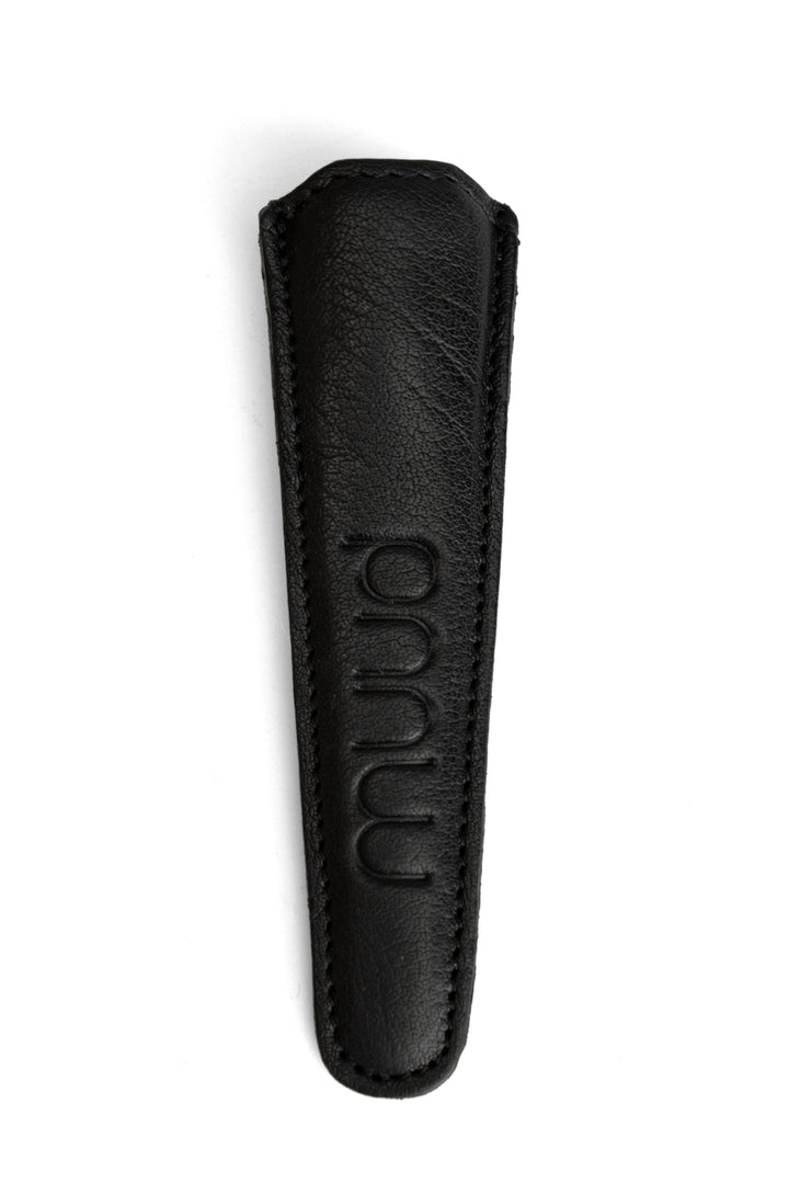 Onesize - etui für größere scheren, handgefertigt aus Echtleder von muud black
