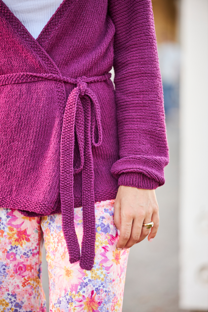 Wickeljacke mit Perlmusterkanten | Anleitungsheft | Wolle Avino | Stricken | Regina Bühler, Pro Lana, Christophorus Verlag Wickeljacke mit Perlmusterkanten | Anleitungsheft | Wolle Avino | Stricken | Regina Bühler, Pro Lana, Christophorus Verlag