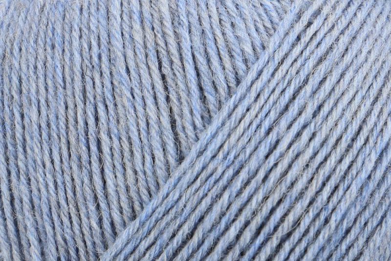 1980 - graublau mel. | €7.95
