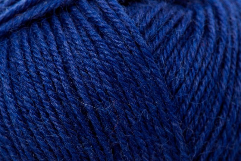 00540 royal | €5.25