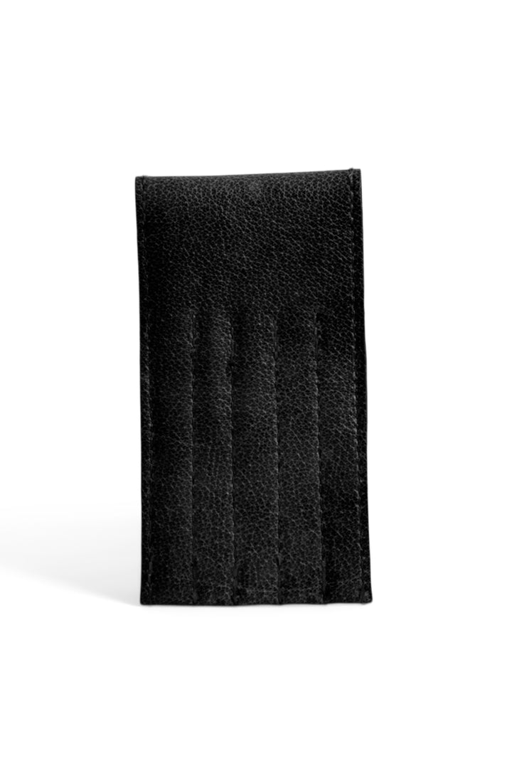 eva - nadeletui , handgefertigt aus Echtleder von muud black
