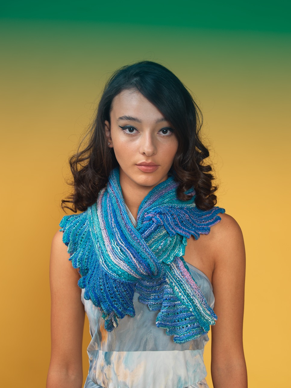 Schal "Frill Ribbon" | Anleitungsheft | Wolle XL Kleckse  | Stricken | Bernd Kestler