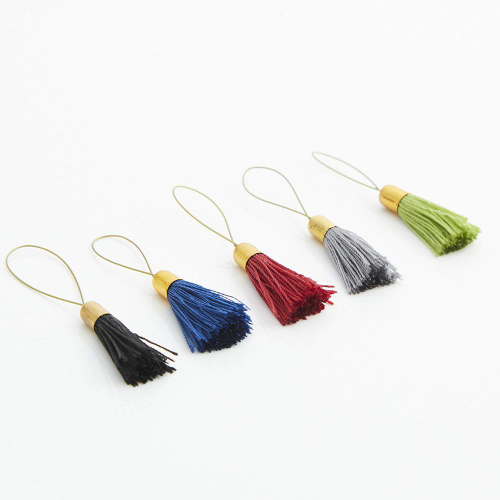 Quasten | 15,95 €