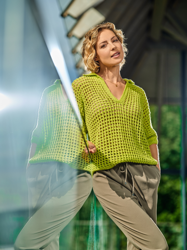 Pulli mit Lochmuster & Polo-Kragen | Einzelanleitung | Wolle Natural Logic  | Stricken | Pro Lana