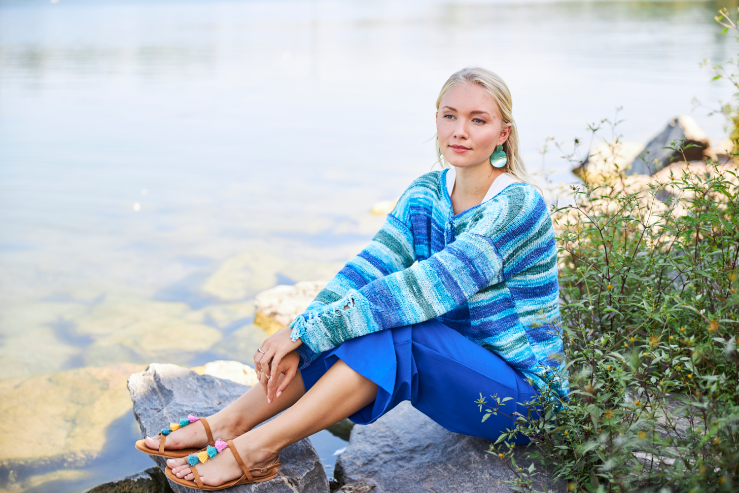 Pulli mit Schlitzen | Anleitungsheft | Wolle Soul Surf  | Stricken | Regina Bühler, Pro Lana, Christophorus Verlag