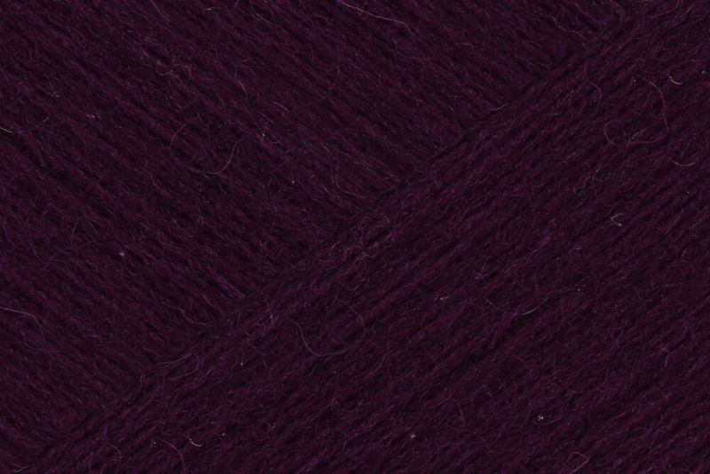 01055 aubergine | €5.25