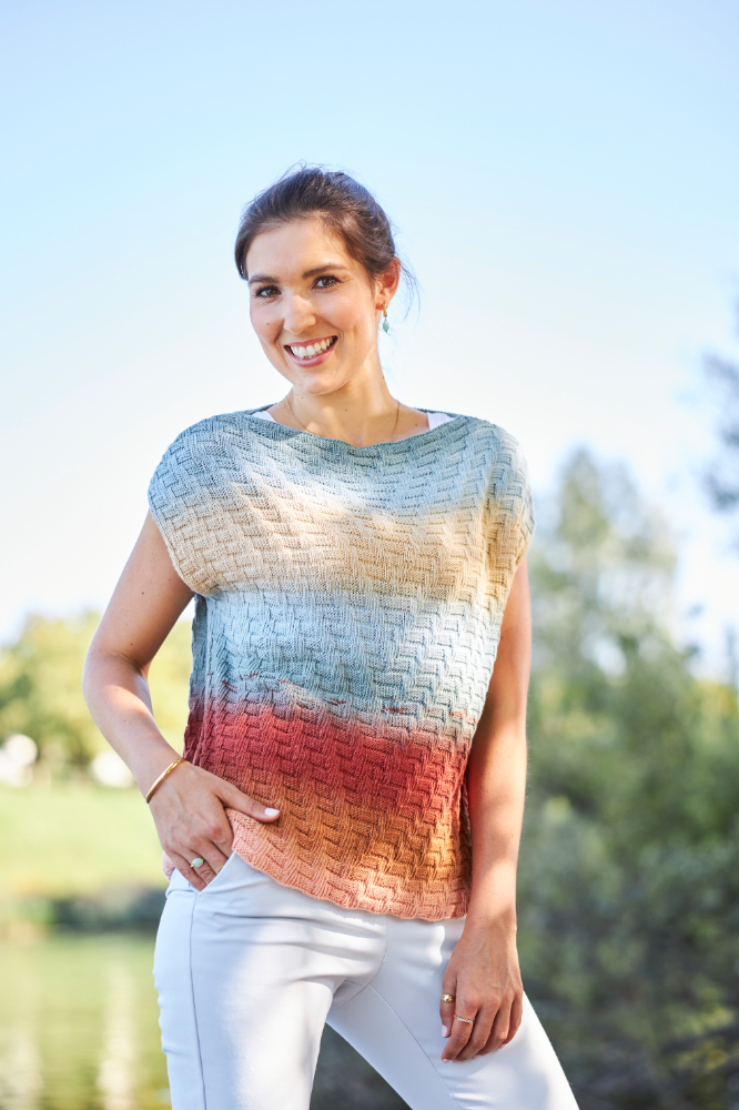 Shirt mit Reliefmuster und Farbverlauf | Anleitungsheft | Wolle 1-2-3 Ideen | Stricken | Regina Bühler, Pro Lana, Christophorus Verlag Shirt mit Reliefmuster und Farbverlauf | Anleitungsheft | Wolle 1-2-3 Ideen | Stricken | Regina Bühler, Pro Lana, Christophorus Verlag