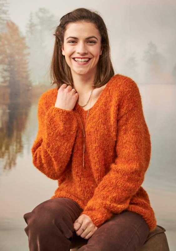 V-Pulli mit Zopfmuster | Wollpaket mit Alpaka Wool | Stricken