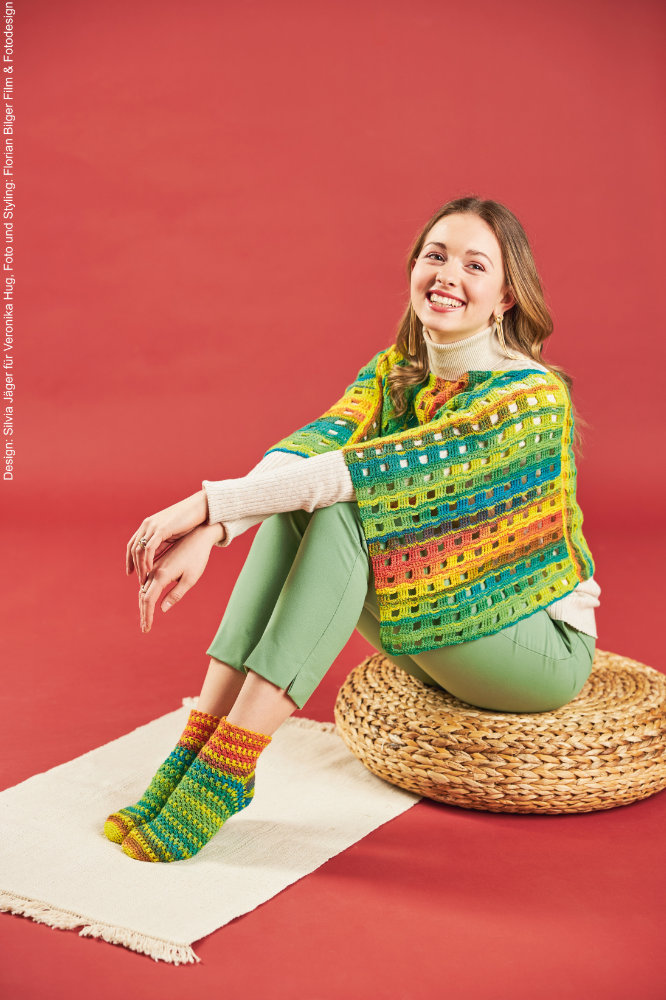 Poncho mit Sommersocken | Anleitungsheft | Wolle Paint Socks | Häkeln | Veronika Hug, Woolly Hugs, Christophorus Verlag Poncho mit Sommersocken | Anleitungsheft | Wolle Paint Socks | Häkeln | Veronika Hug, Woolly Hugs, Christophorus Verlag