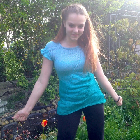 Womanizer | Einzelanleitung | Wolle Lady Dee´s Traumgarne 1000m 0074 - Hippie Lady Summer | Stricken | Sylvie Rasch