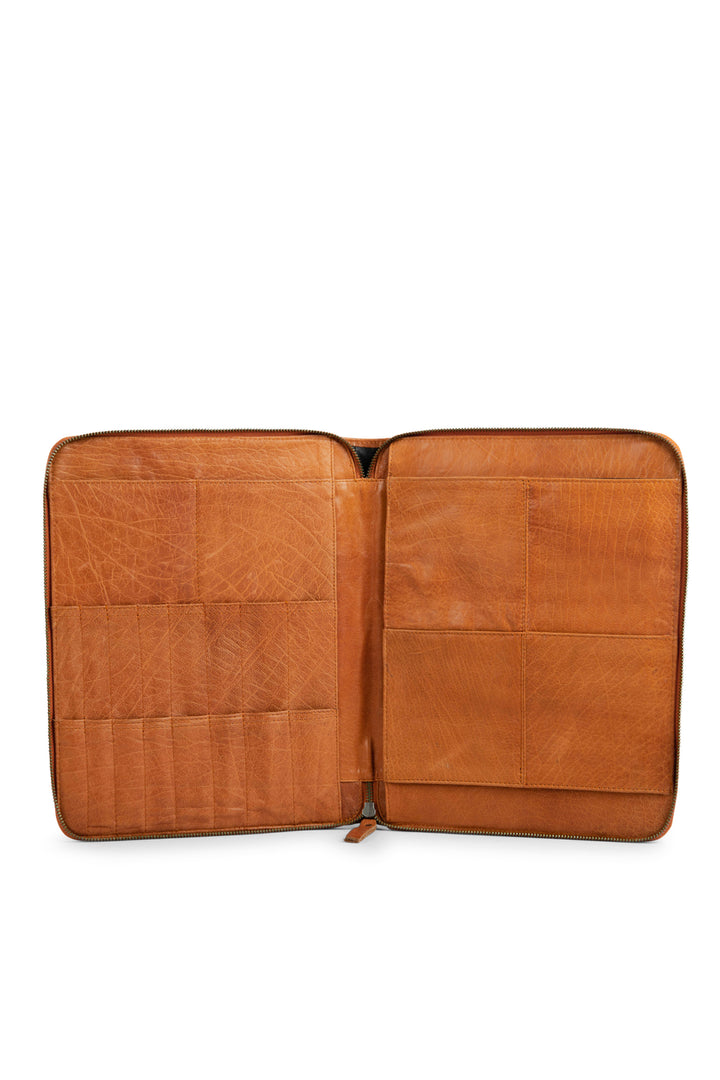 göteborg - luxuriöses stricketui für nadeln und Muster, handgefertigt aus Echtleder von muud whisky