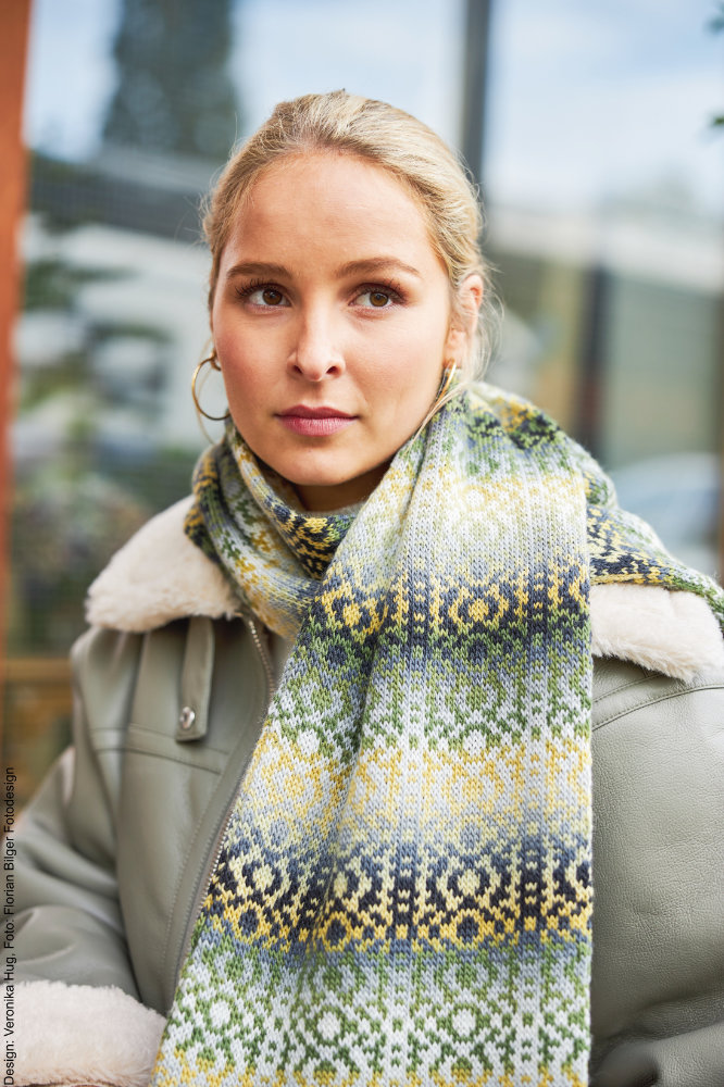 Woolly Hugs Maschenwelt - 06/2023 Stola new Fashion | Anleitungsheft | Wolle Year Socks | Stricken | Veronika Hug, Woolly Hugs, Christophorus Verlag