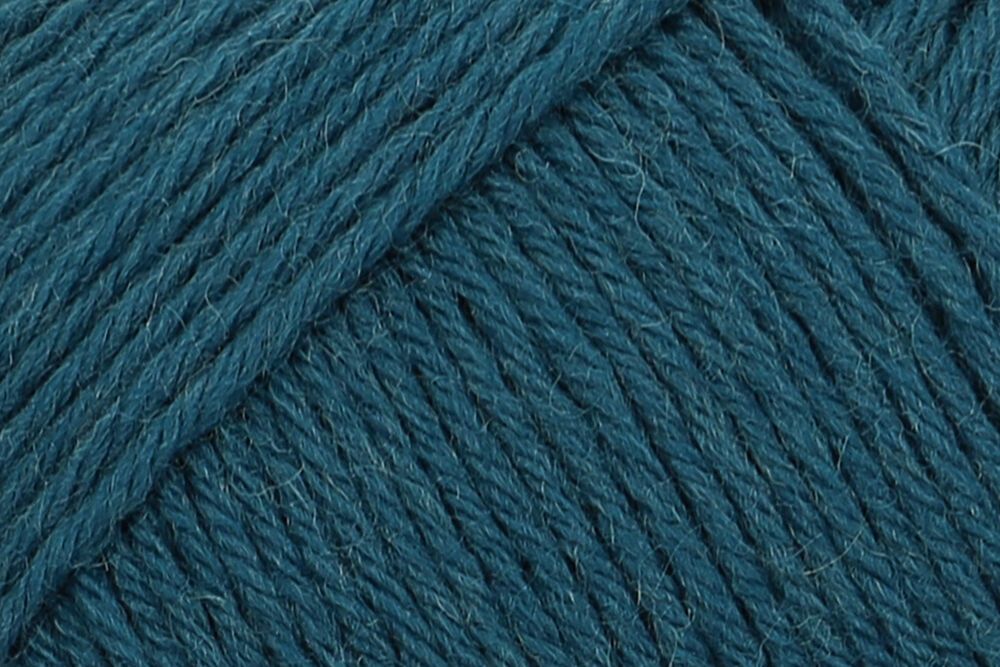 01047 petrol | €11.95