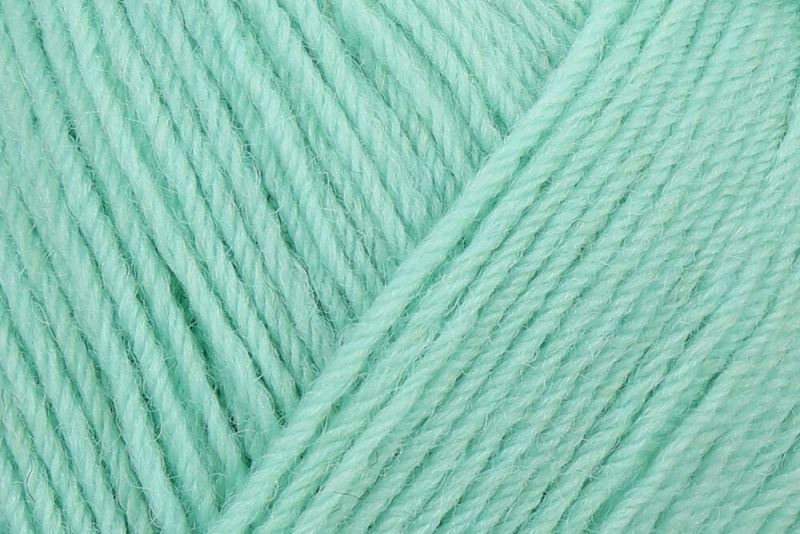 01061 aqua | €5.25