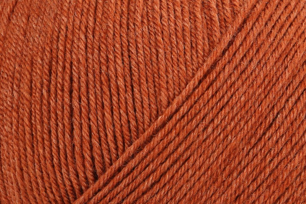00085 rust red | €15.50