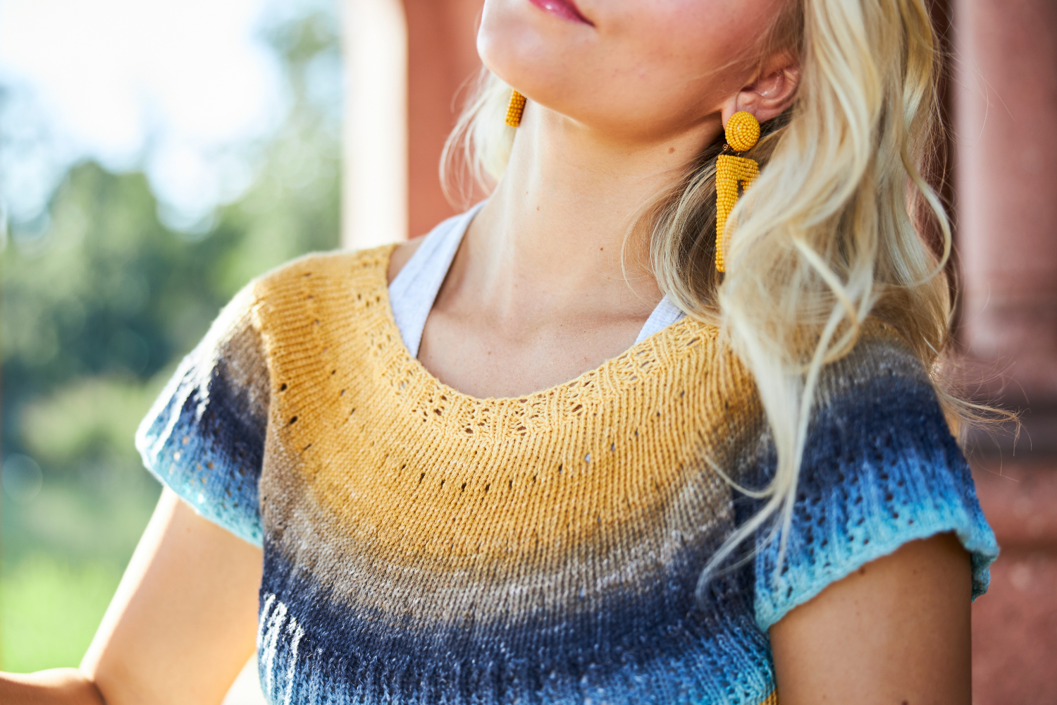 Pulli mit Rippen-Lochmuster in Top Down-Technik | Anleitungsheft | Wolle 1-2-3 Ideen | Stricken | Regina Bühler, Pro Lana, Christophorus Verlag Pulli mit Rippen-Lochmuster in Top Down-Technik | Anleitungsheft | Wolle 1-2-3 Ideen | Stricken | Regina Bühler, Pro Lana, Christophorus Verlag