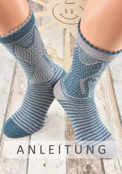 Socke Knitty Kitty | Einzelanleitung | Wolle Supersocke 100 Linie 3 Uni 4-fach  | Stricken | Sylvie Rasch