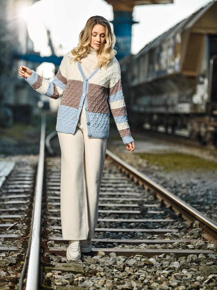 Jacke mit Blockstreifen  | Wollpaket mit Alpaka deluxe  | Stricken | Pro Lana