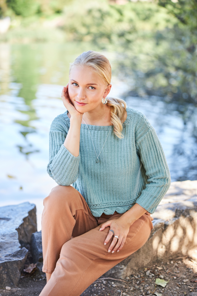 Kurzpulli mit Blattmusterbordüre | Anleitungsheft | Wolle Basic Cotton 0073 - lindgrün | Stricken | Regina Bühler, Pro Lana, Christophorus Verlag
