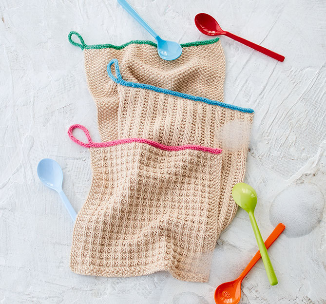 ARD Buffet Strickbuch - Pullover, Tücher, Accessoires, Socken und Home-Deko aus der beliebten Sendung der ARD. Mit Strickschule und Blick hinter die Kulissen ARD Buffet Strickbuch - Pullover, Tücher, Accessoires, Socken und Home-Deko aus der beliebten Sendung der ARD. Mit Strickschule und Blick hinter die Kulissen