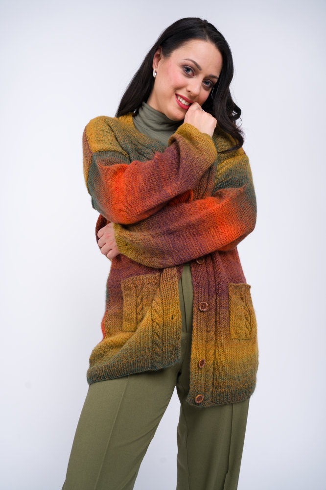 Jacke mit Zopfstreifen | Anleitungsheft | Wolle Diamant  | Stricken | Pro Lana