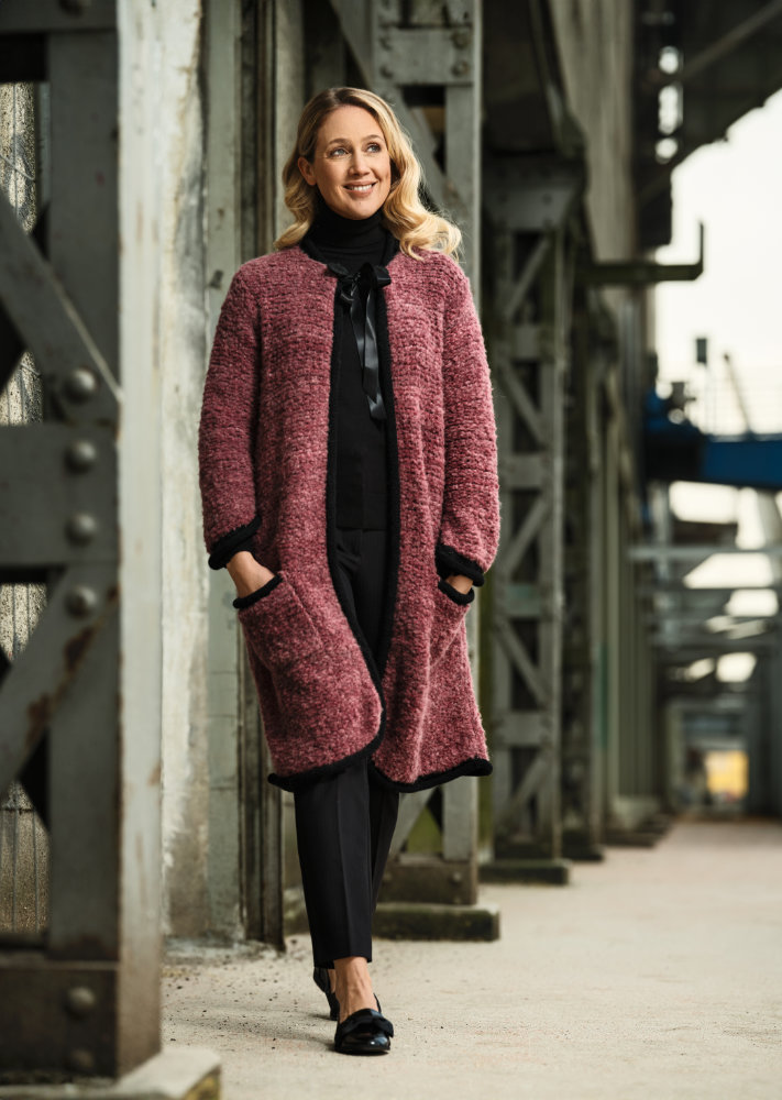 Lange Chanell Jacke  | Wollpaket mit Royal  | Stricken | Pro Lana