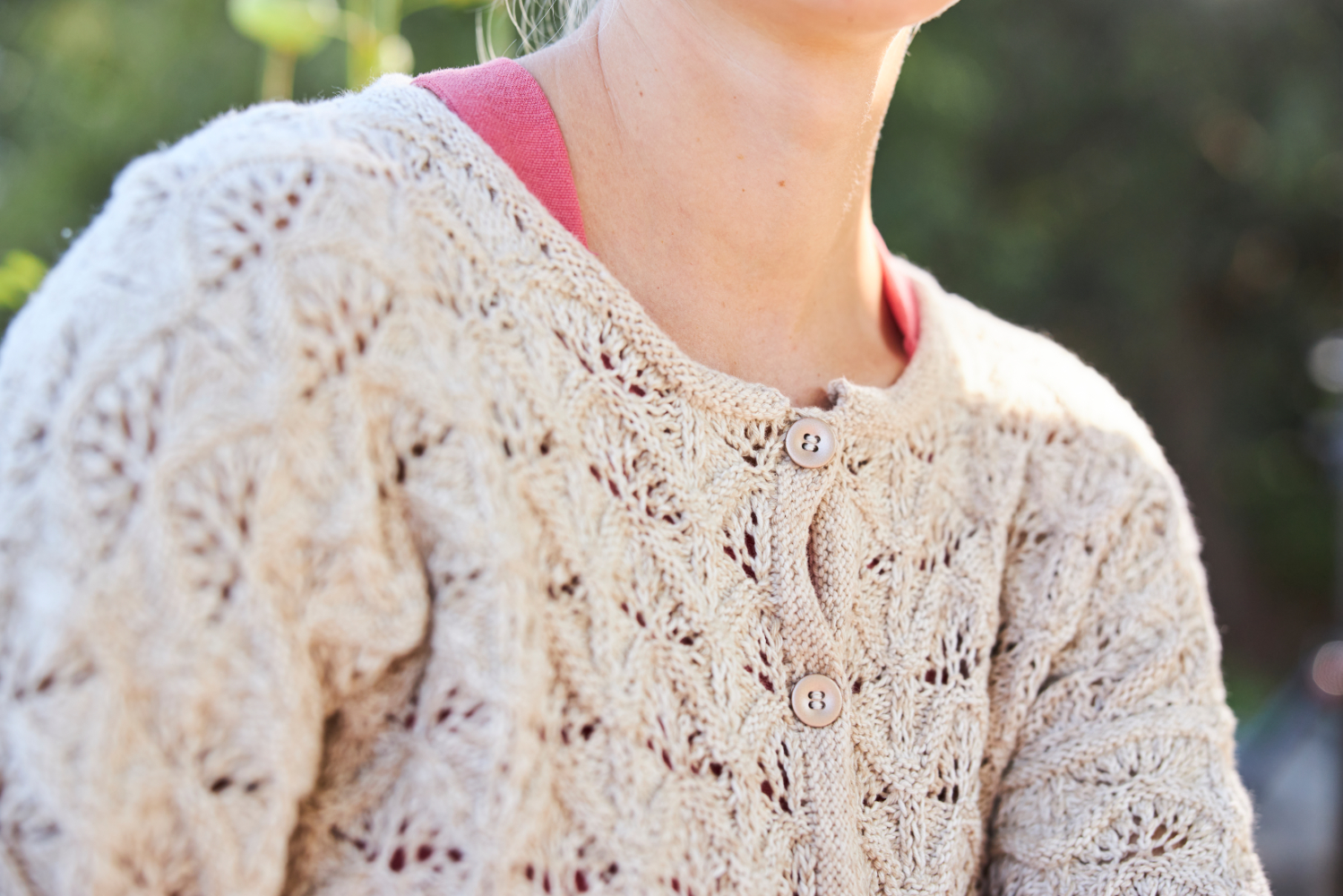 Jacke mit Zackenmuster | Anleitungsheft | Wolle Viva Summer | Stricken | Regina Bühler, Pro Lana, Christophorus Verlag Jacke mit Zackenmuster | Anleitungsheft | Wolle Viva Summer | Stricken | Regina Bühler, Pro Lana, Christophorus Verlag