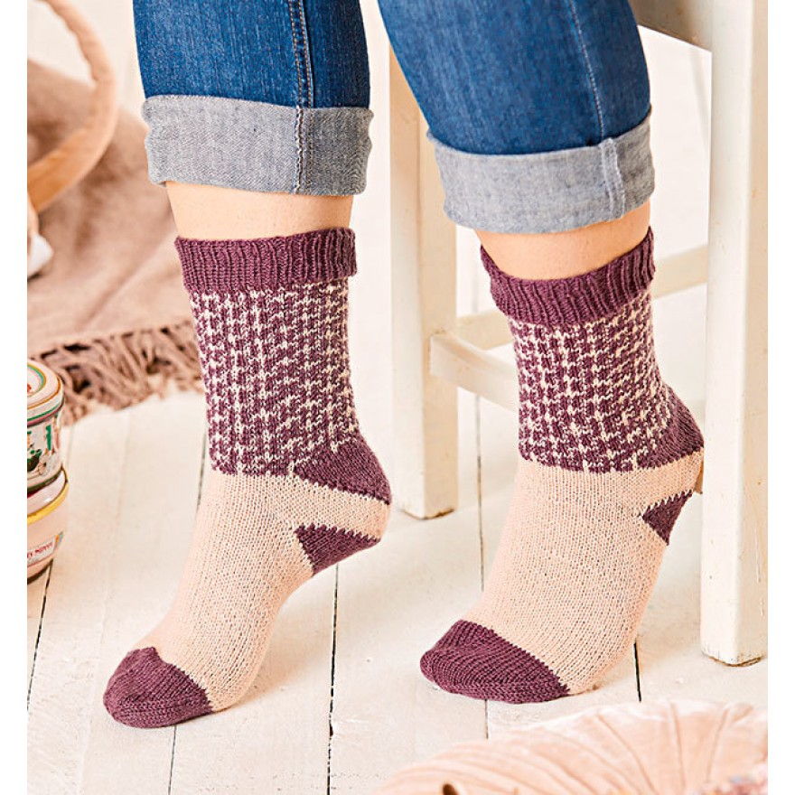 PS-Socken mit dem addiCraSyTrio stricken Passgenau durch Propellerspitze und Streifenferse von Sylvie Rasch