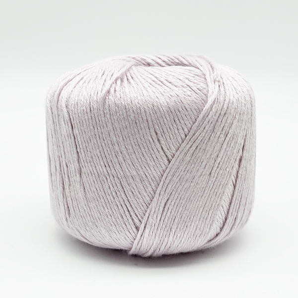 0010 - hellflieder | 7,50 €
