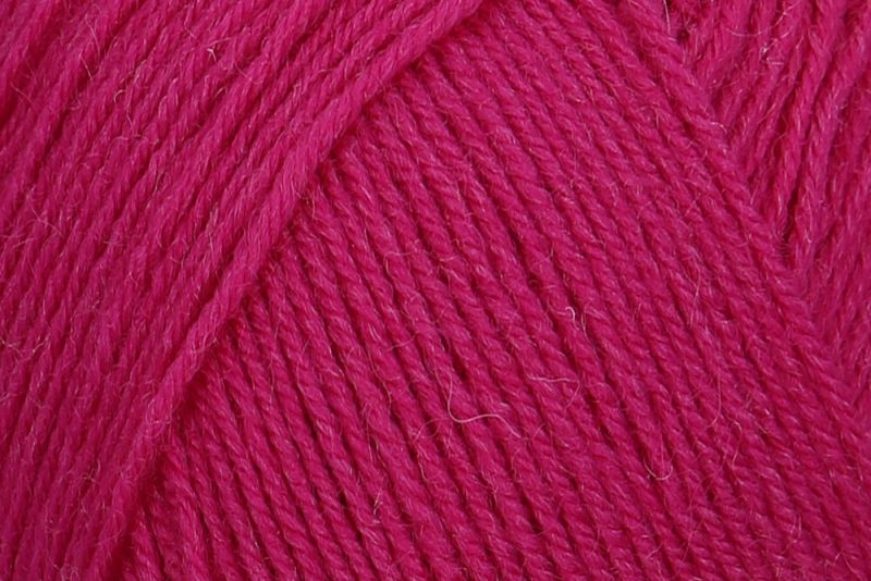 1051 - fuchsia | €7.95