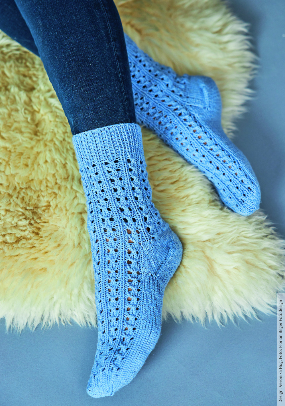Duo in hellblau Socken | Anleitungsheft | Wolle Merino Silk Socks Stretch, 4-fach  | Stricken | Veronika Hug, Woolly Hugs, Christophorus Verlag