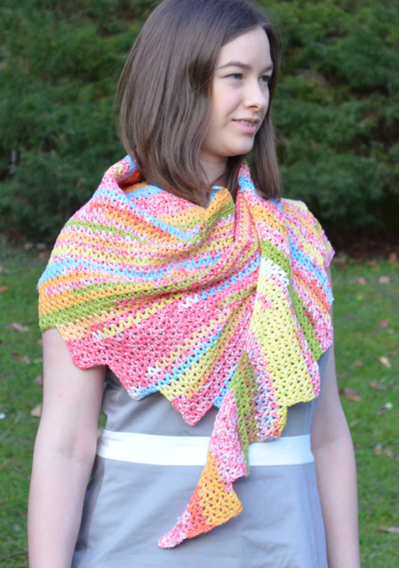Drachenschal Frühlingswiese | Einzelanleitung | Wolle Sandy Design Color Linie 165  | Häkeln | Annemarie
